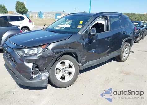 2019 Toyota Rav4 Xle from USA, damaged, VIN 2T3P1RFV7KC008826